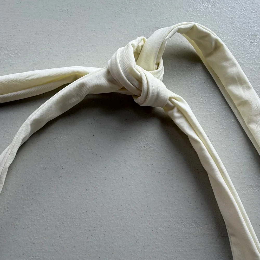 Monday Swimwear Sz. L Ivory Pearl Ring Underwire Halter Honolulu Bikinki Top NEW